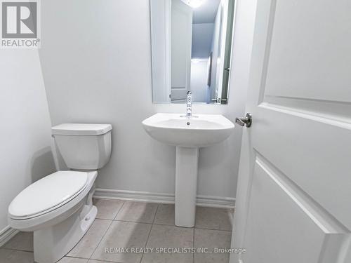 81 Melmar Street, Brampton, ON - Indoor Photo Showing Bathroom