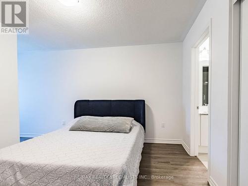 81 Melmar Street, Brampton, ON - Indoor Photo Showing Bedroom