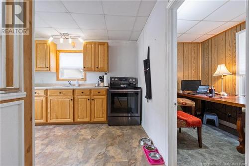 1309 Route 715, Lower Cambridge, NB - Indoor Photo Showing Kitchen