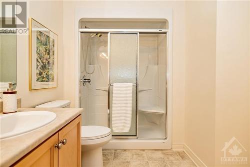 8 Nighthawk Crescent, Ottawa, ON - Indoor Photo Showing Bathroom