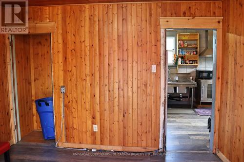 31 Robinson Street, Bayham (Port Burwell), ON - Indoor Photo Showing Other Room