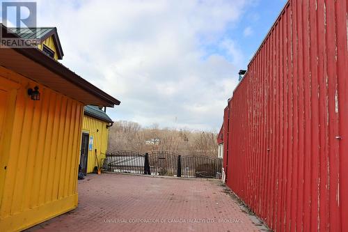 31 Robinson Street, Bayham (Port Burwell), ON - Outdoor With Exterior