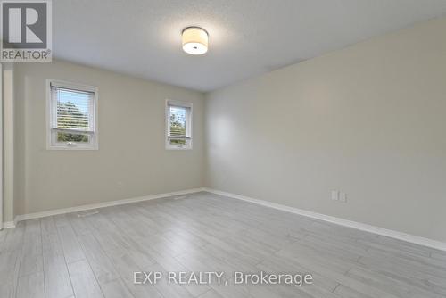 20 Mossgrove Court, Clarington (Courtice), ON - Indoor Photo Showing Other Room