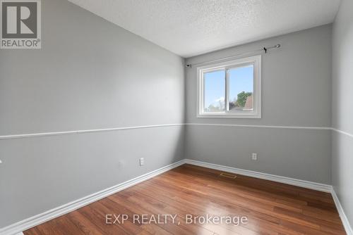 20 Mossgrove Court, Clarington (Courtice), ON - Indoor Photo Showing Other Room