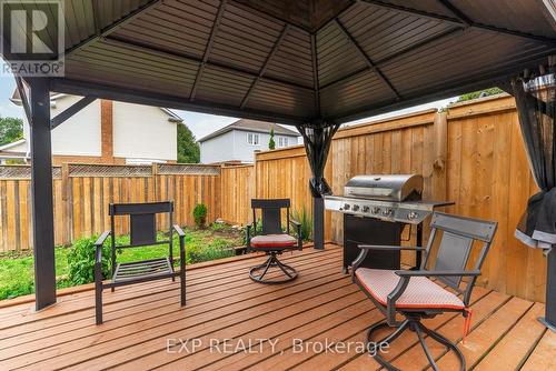 20 Mossgrove Court, Clarington (Courtice), ON - Outdoor With Deck Patio Veranda With Exterior