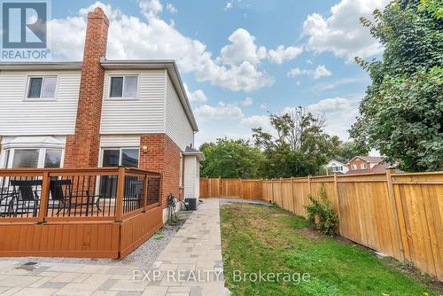 20 Mossgrove Court, Clarington (Courtice), ON - Outdoor With Deck Patio Veranda