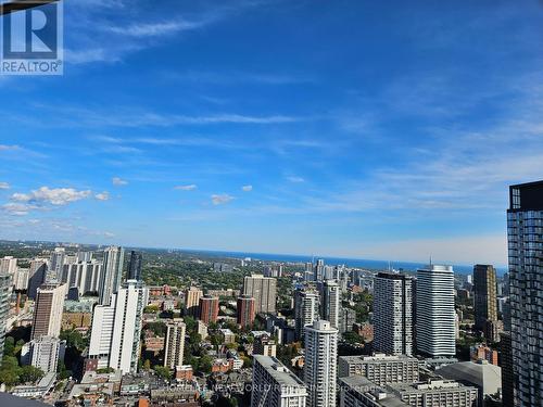 4402 - 11 Wellesley Street W, Toronto, ON - Outdoor With View