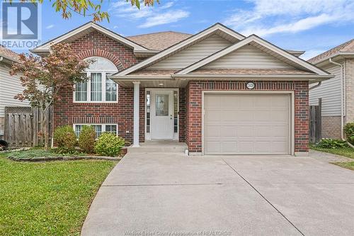 2420 Venetian Avenue, Windsor, ON - Outdoor With Facade