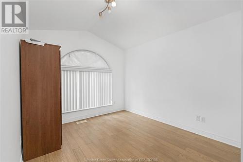 2420 Venetian Avenue, Windsor, ON - Indoor Photo Showing Other Room