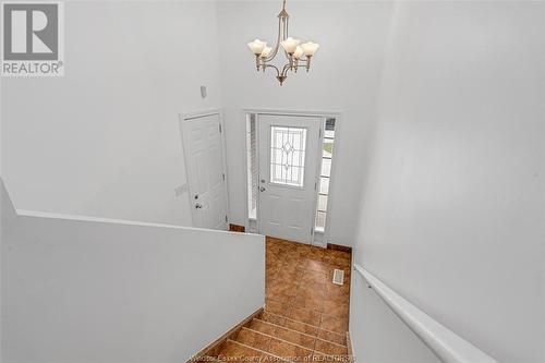 2420 Venetian Avenue, Windsor, ON - Indoor Photo Showing Other Room