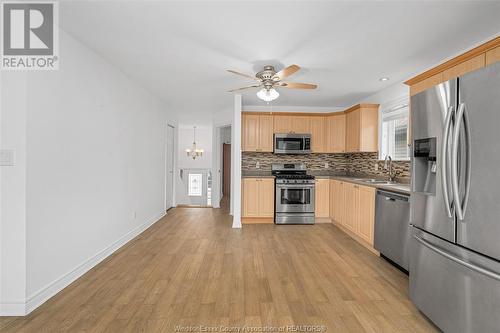 2420 Venetian Avenue, Windsor, ON - Indoor Photo Showing Kitchen With Double Sink