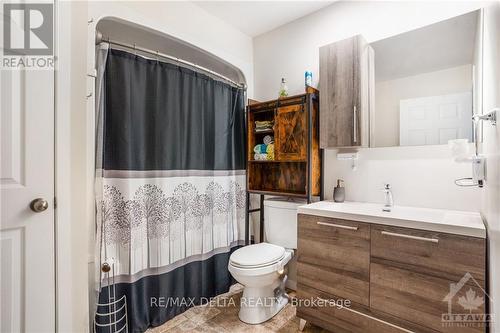 70 Boyd Street, Champlain, ON - Indoor Photo Showing Bathroom