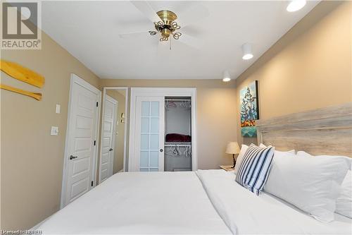 27 Johnson Lane, Callander, ON - Indoor Photo Showing Bedroom