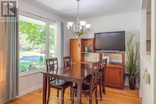 895 Ellesmere Avenue, Peterborough (Northcrest), ON - Indoor Photo Showing Dining Room