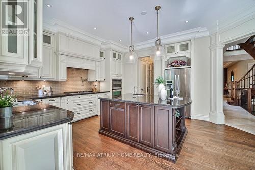 311 Holmes Avenue, Toronto, ON - Indoor Photo Showing Kitchen With Upgraded Kitchen