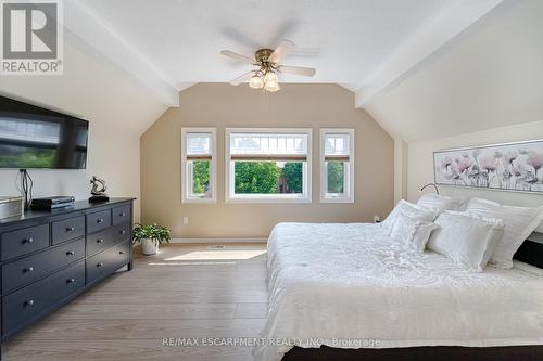 24 Furrows End, Brampton, ON - Indoor Photo Showing Bedroom