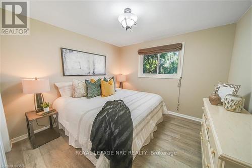 Main - 15 Royale Road, St. Catharines, ON - Indoor Photo Showing Bedroom