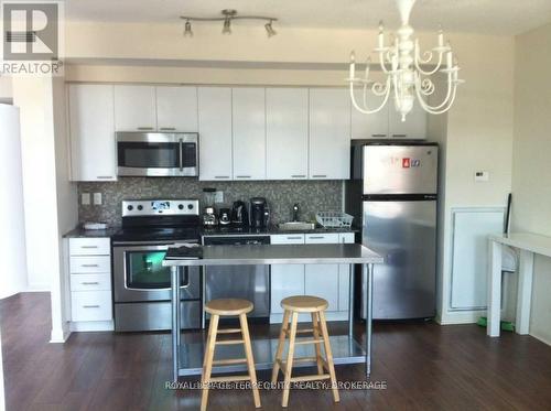 405 - 15 Bruyeres Mews, Toronto, ON - Indoor Photo Showing Kitchen With Stainless Steel Kitchen