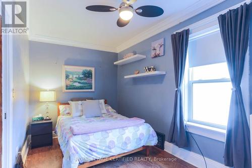 110 Smith Street, Wellington North, ON - Indoor Photo Showing Bedroom