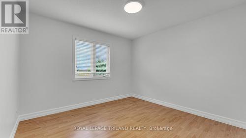 328 Plane Tree Drive, London, ON - Indoor Photo Showing Other Room