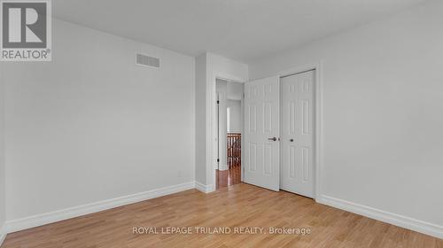 328 Plane Tree Drive, London, ON - Indoor Photo Showing Other Room