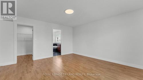 328 Plane Tree Drive, London, ON - Indoor Photo Showing Other Room