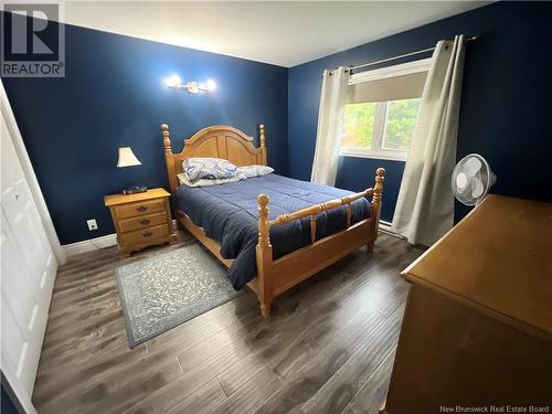 1100 Mercury Street, Bathurst, NB - Indoor Photo Showing Bedroom