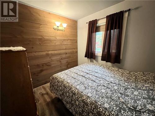 1100 Mercury Street, Bathurst, NB - Indoor Photo Showing Bedroom