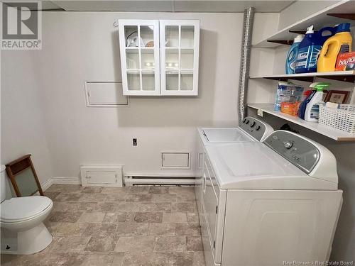 1100 Mercury Street, Bathurst, NB - Indoor Photo Showing Laundry Room