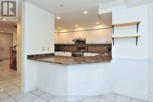 29 Royalpark Way, Vaughan, ON - Indoor Photo Showing Kitchen