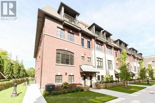 51 - 30 Lunar Crescent, Mississauga, ON - Outdoor With Facade