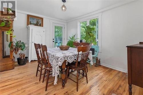 16 Grant Street, Perth, ON - Indoor Photo Showing Dining Room