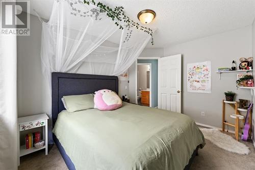 133 Prestwick Mews Se, Calgary, AB - Indoor Photo Showing Bedroom