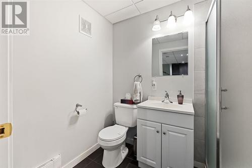 133 Prestwick Mews Se, Calgary, AB - Indoor Photo Showing Bathroom