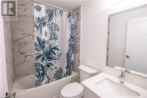 10 Palace Street Unit# C17, Kitchener, ON - Indoor Photo Showing Bathroom