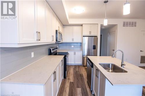 10 Palace Street Unit# C17, Kitchener, ON - Indoor Photo Showing Kitchen With Stainless Steel Kitchen