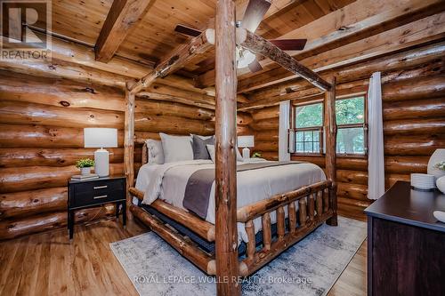 7191 Highway 6, Mapleton, ON - Indoor Photo Showing Bedroom