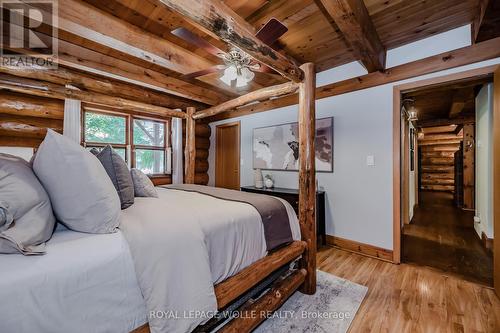 7191 Highway 6, Mapleton, ON - Indoor Photo Showing Bedroom