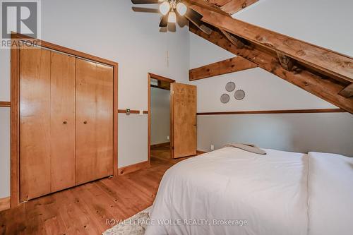 7191 Highway 6, Mapleton, ON - Indoor Photo Showing Bedroom