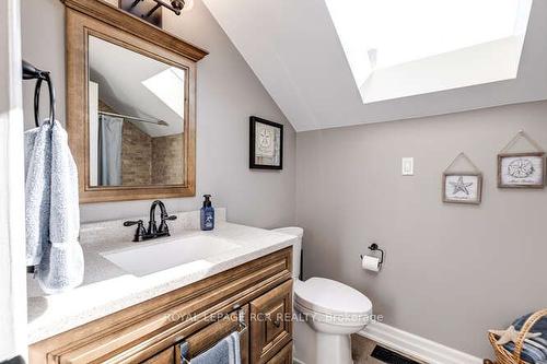 1309 Adjala Tecumseth Line, New Tecumseth, ON - Indoor Photo Showing Bathroom