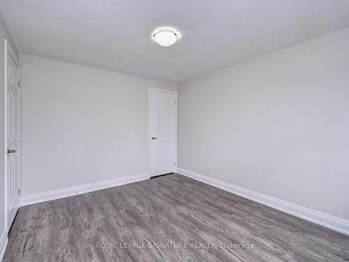 84 Heiman St, Kitchener, ON - Indoor Photo Showing Other Room