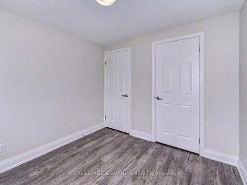 84 Heiman St, Kitchener, ON - Indoor Photo Showing Other Room