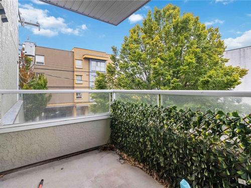 302-832 Fisgard St, Victoria, BC - Outdoor With Balcony