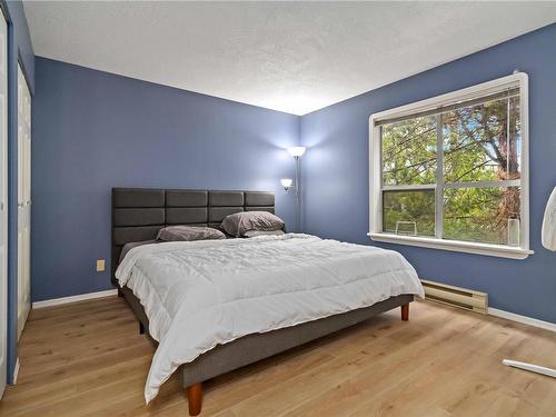 302-832 Fisgard St, Victoria, BC - Indoor Photo Showing Bedroom