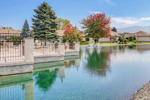 5-1201 Cameron Avenue, Kelowna, BC - Outdoor With Body Of Water