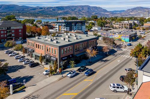 2653 Gore Street, Kelowna, BC - Outdoor With View