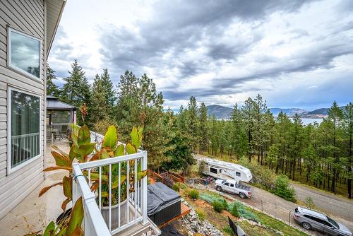 10546 Pinecrest Road, Vernon, BC - Outdoor With Deck Patio Veranda