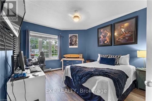 103 - 5753 Morrison Street, Niagara Falls, ON - Indoor Photo Showing Bedroom