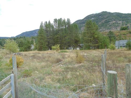 Lot 3 Waterloo Road, Castlegar, BC 