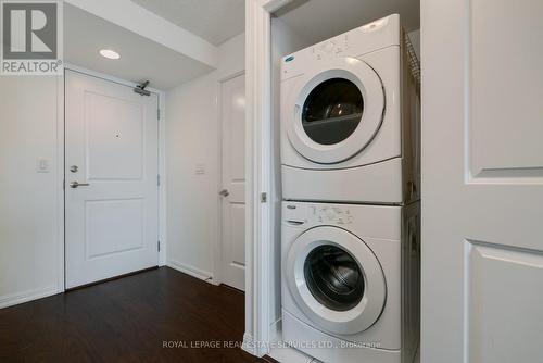 808 - 125 Western Battery Road, Toronto, ON - Indoor Photo Showing Laundry Room